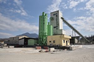 大里ブロック工業株式会社